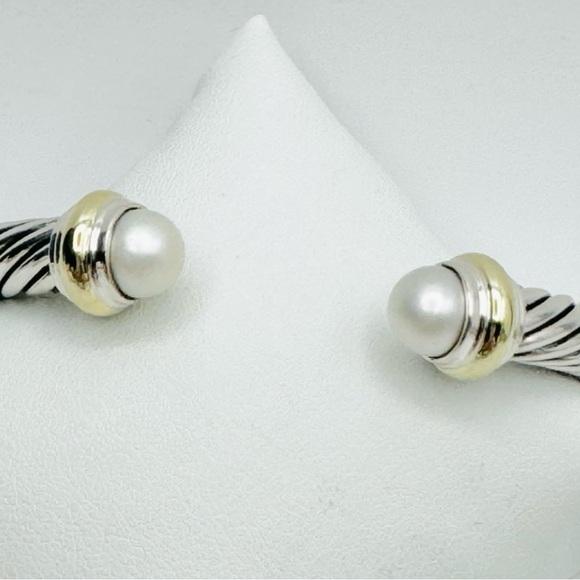 David Yurman 7mm Pearl Bracelet With Gold - Picture 4 of 8